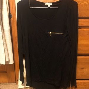 Long sleeve top - gold breast zipper on front! Brand-Zenana Outfitters Size S